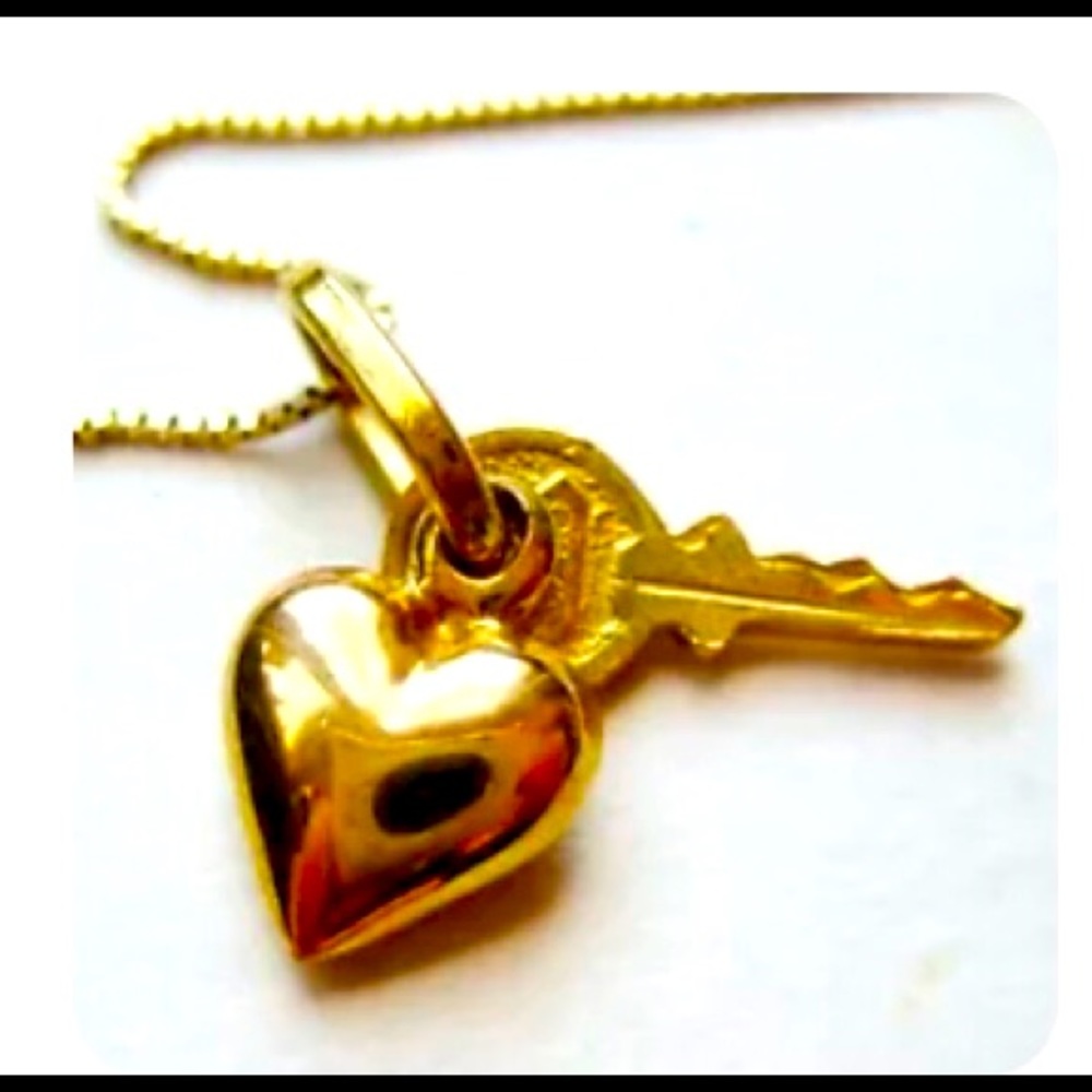 14K Gold Necklace and Heart And Key pendant